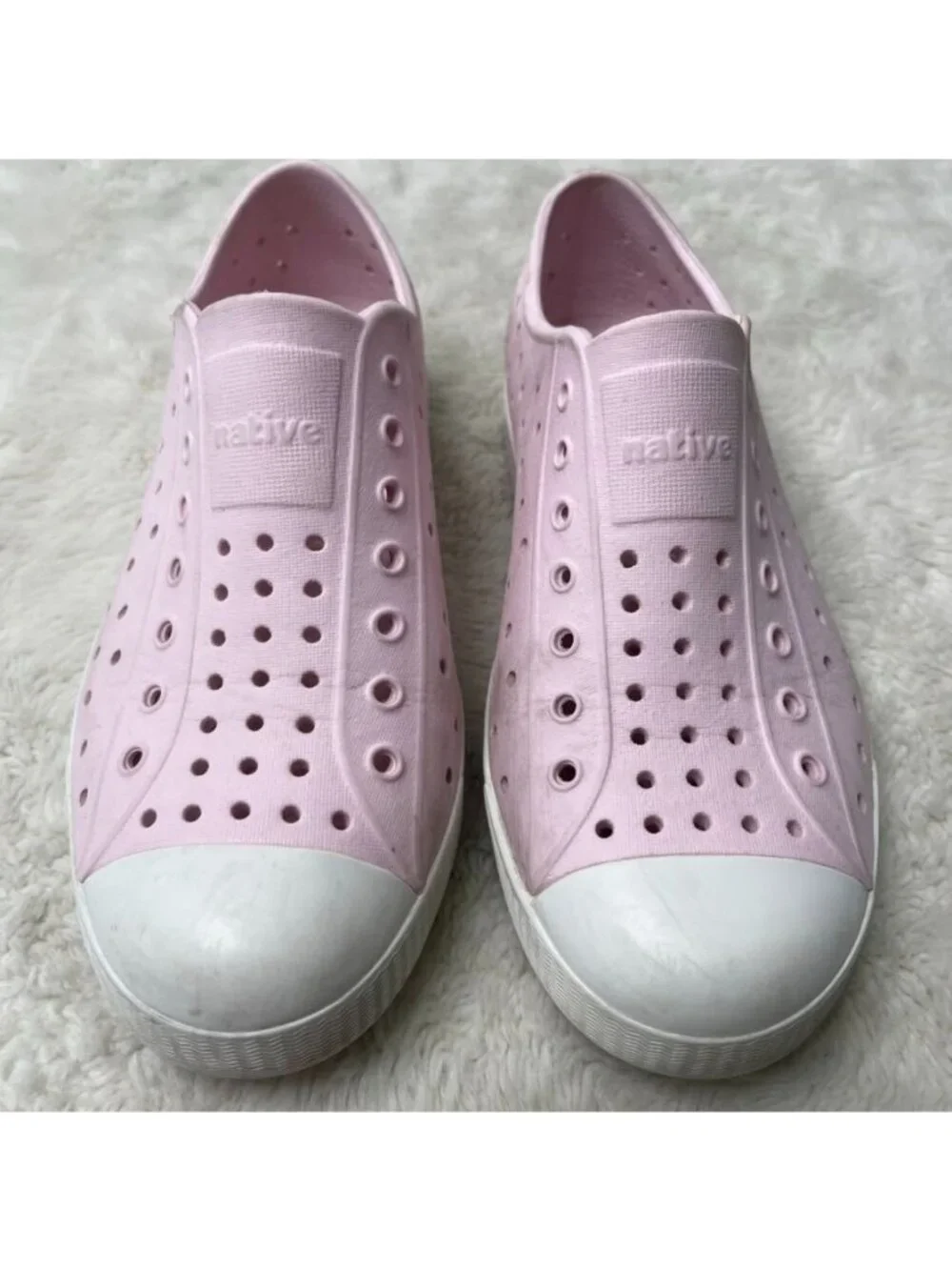 Native Shoes Jefferson Kids Size J3 Pink Slip Washable Sneakers Loafers